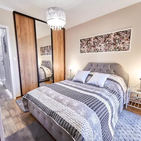 Laguna 11 Z Kwiatami Lejlighed *