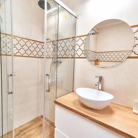 Laguna 11 アパート